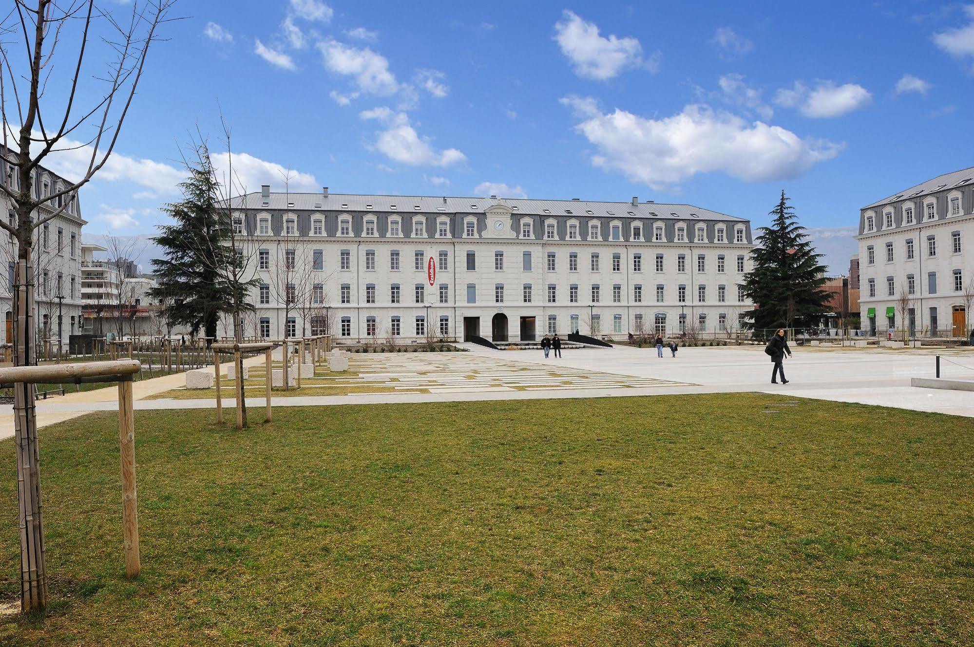 Residhome Grenoble Caserne De Bonne Exterior photo